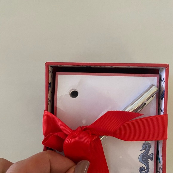 Vera Bradley Note Cube with 400 Blank Sheets Ink Pen Cute Paper Holder sea life - Picture 6 of 8